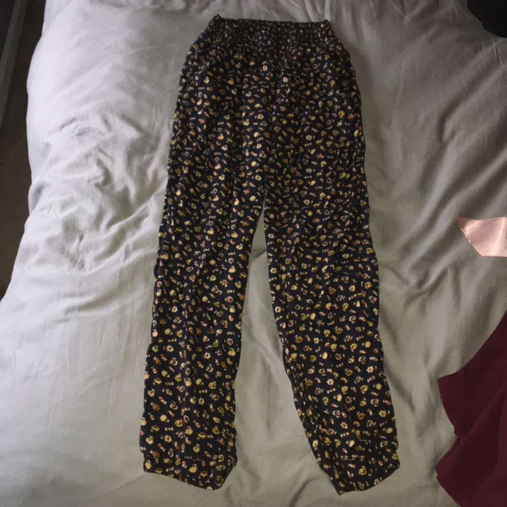 Don’t Ask Wy Brand Floral Pant